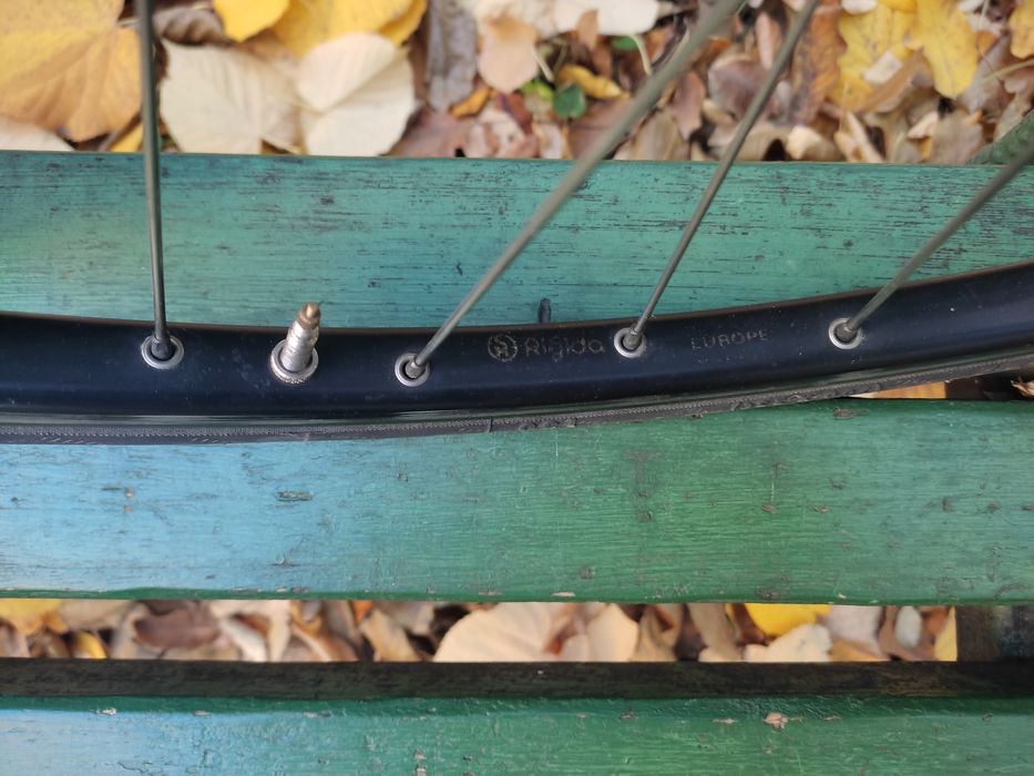 Roți față bicicletă cursieră