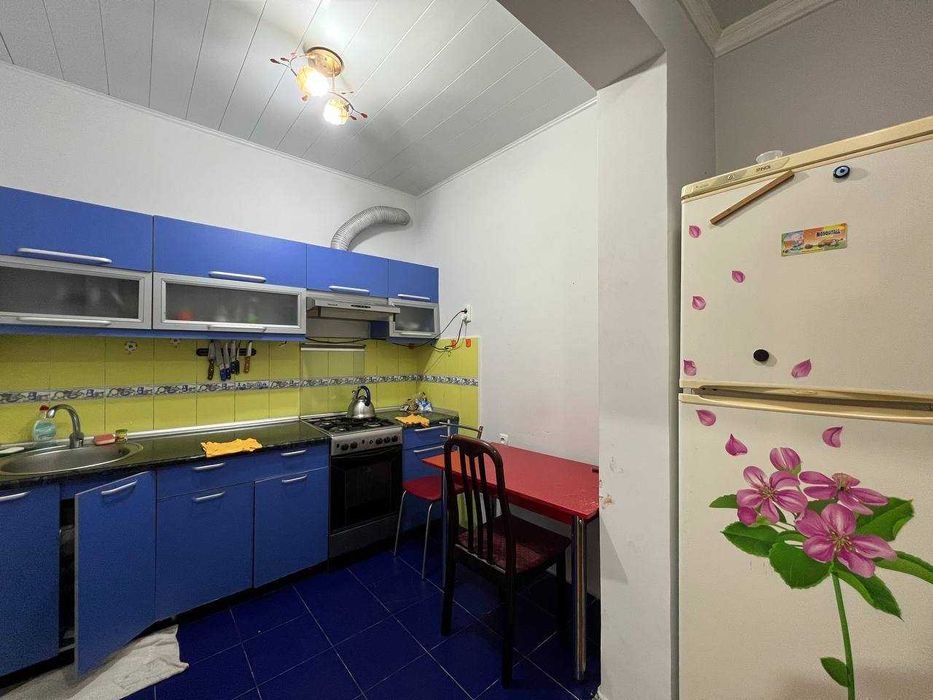 Ташсельмаш парк Ашхабад 1/1/4 с огородом и отдельным входом