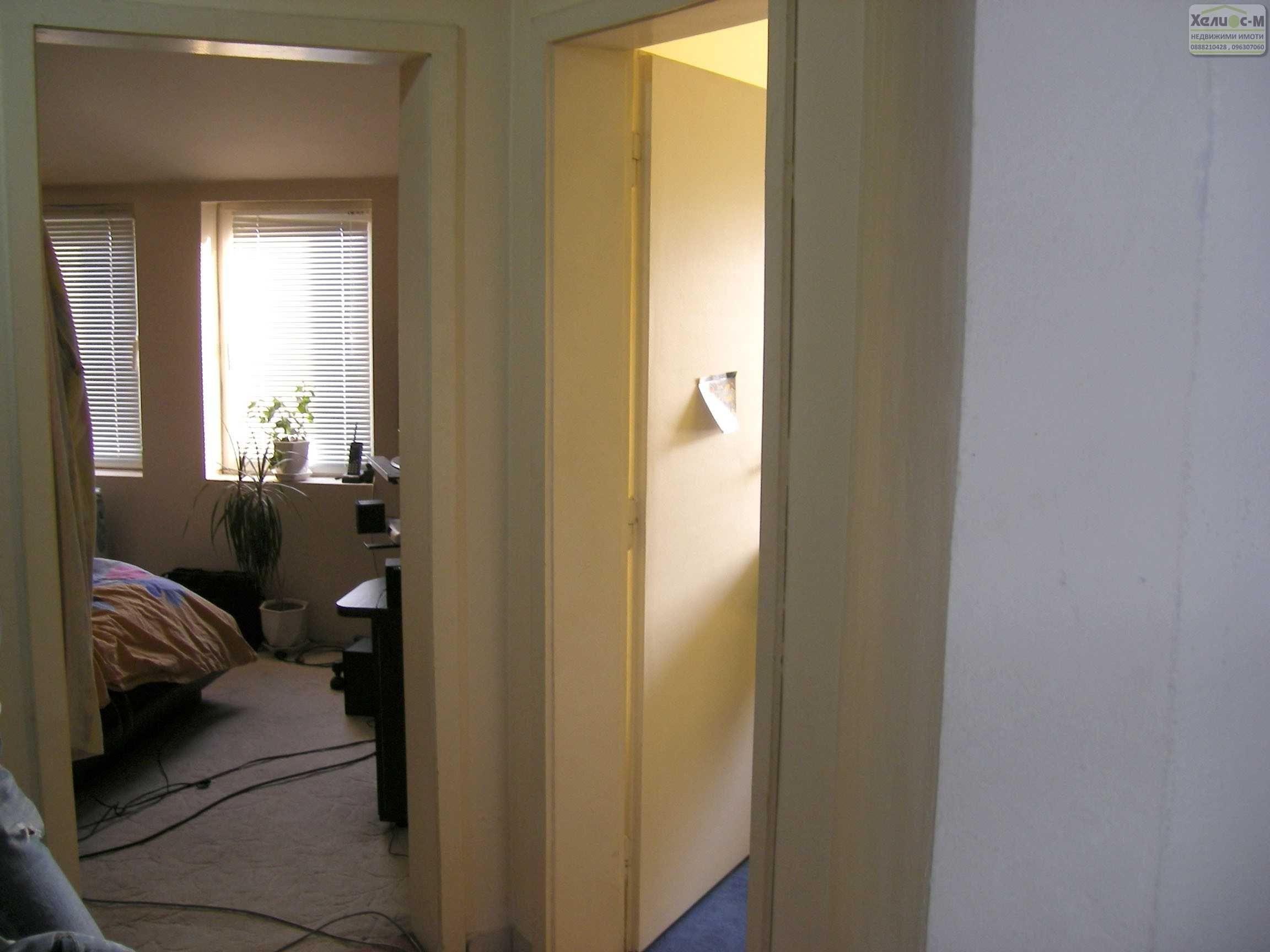 Апартамент с две спални, тип мезонет, гр.Монтана, Широк център