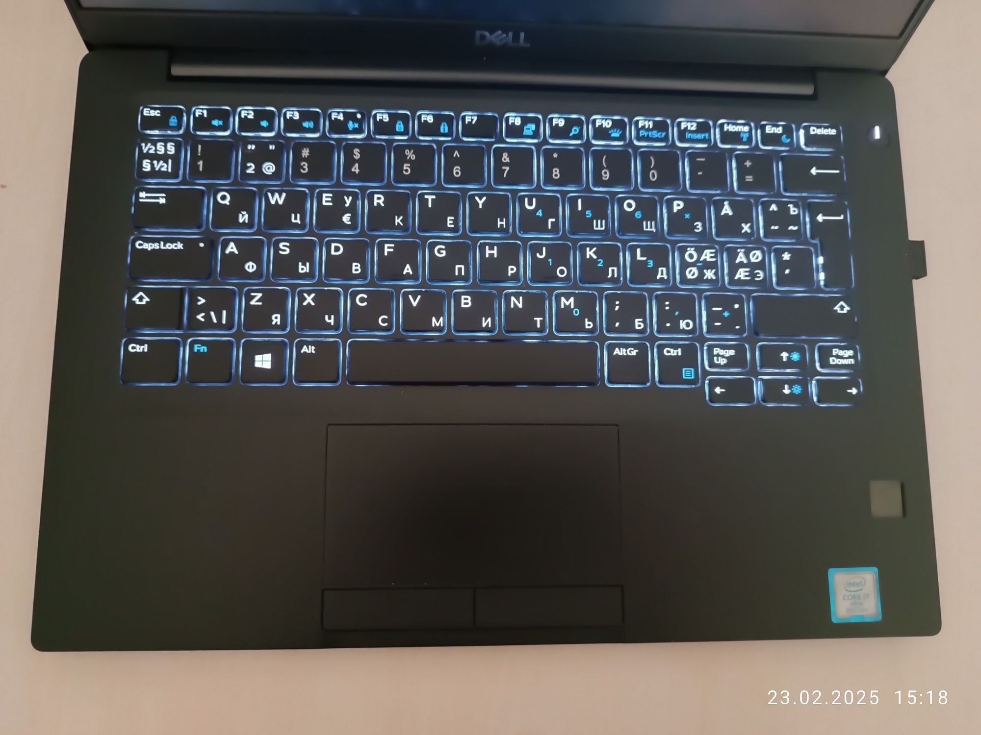 Ноутбук Dell состоянияси зур