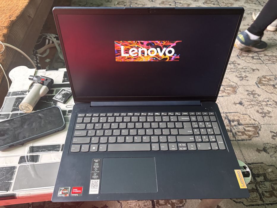 Vand Laptop Lenovo ideapad 3