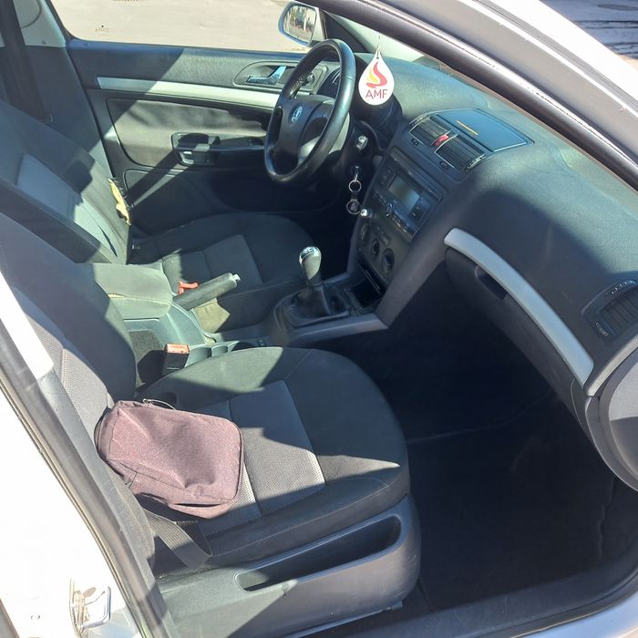 Skoda octavia 2  1.4 +gpl 5000 lei