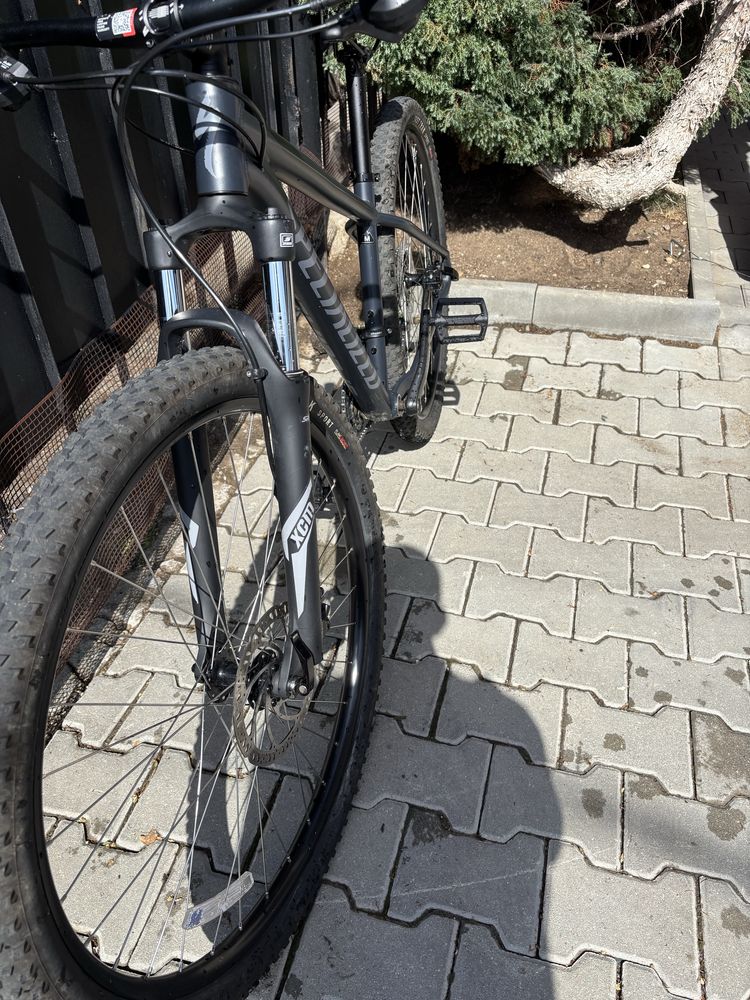 ВЕЛОСИПЕД 29 Specialized Rockhopper  размер М