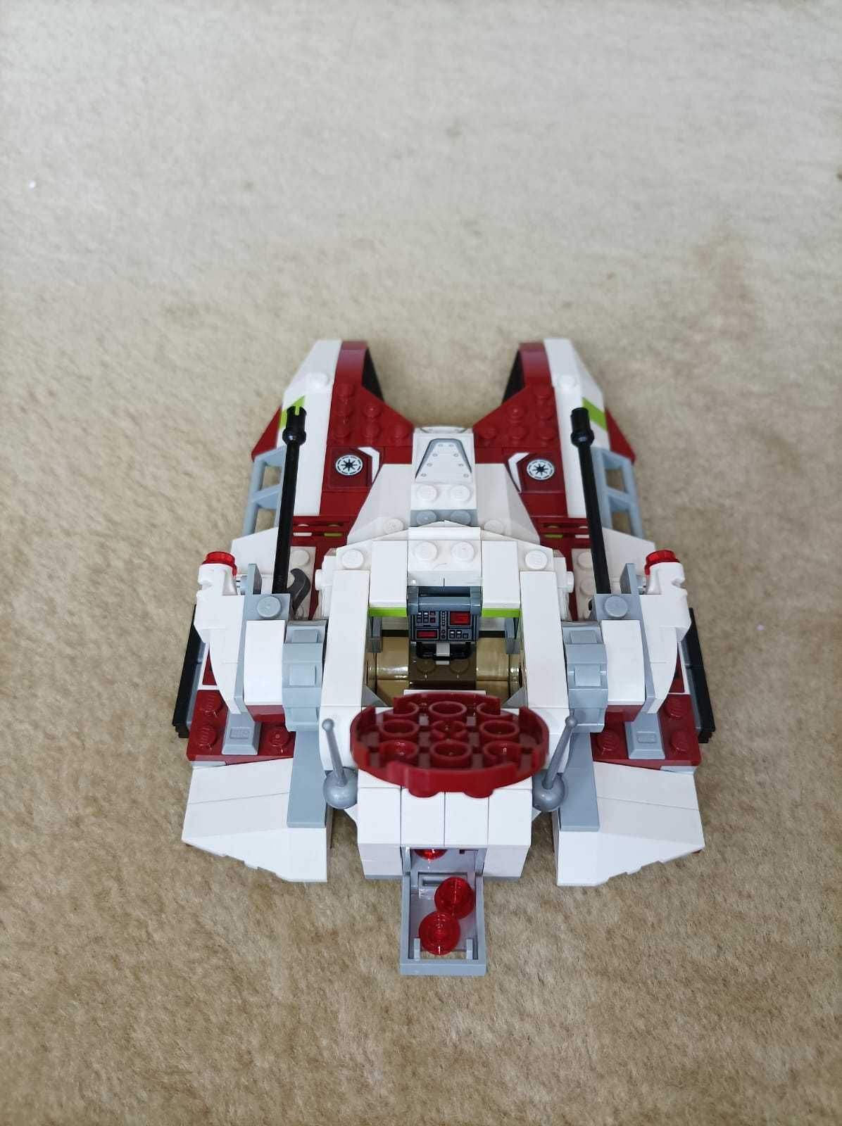 LEGO Star Wars, Republic Fighter Tank,set 75182,an 2017) fara figurine