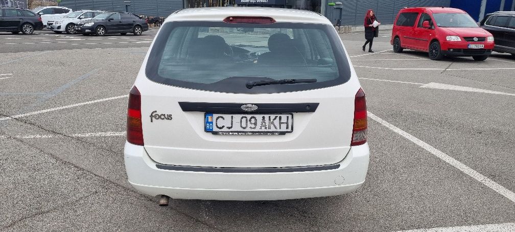 Ford Focus Turnier Combi 2001 pret 6500 lei negociabil lei