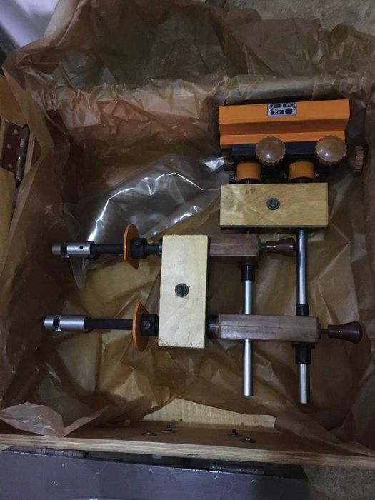 Держатель электродов для спектральных работ