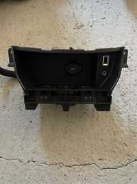 Priza usb, aux, bricheta Peugeot 308 2014+, stare perfecta