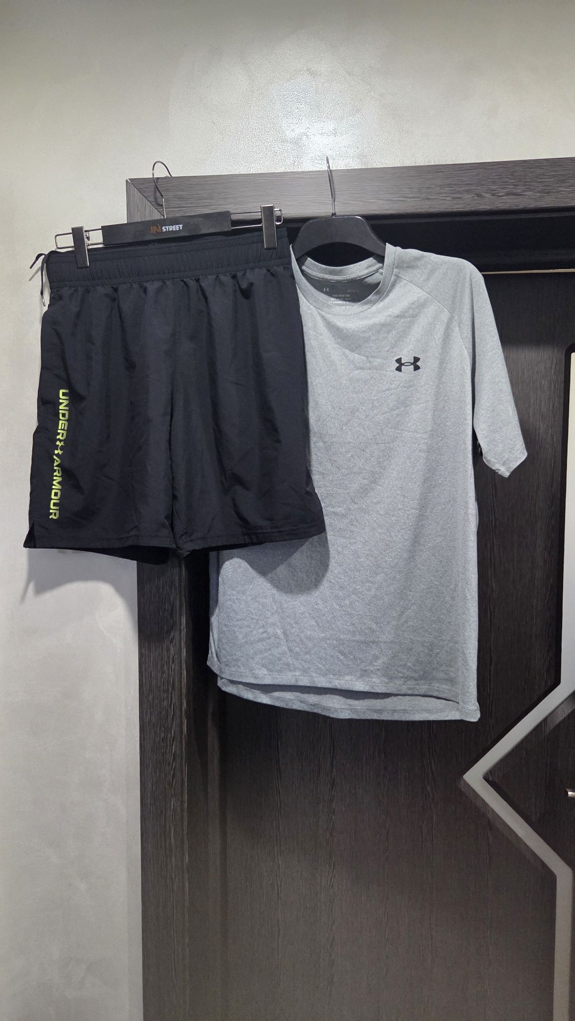 Under Armour Мъжки Спортни Дрехи размер Л