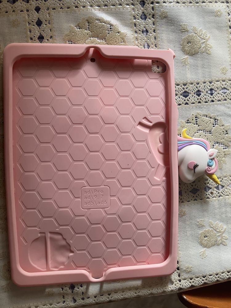 Husa sanrio ipad