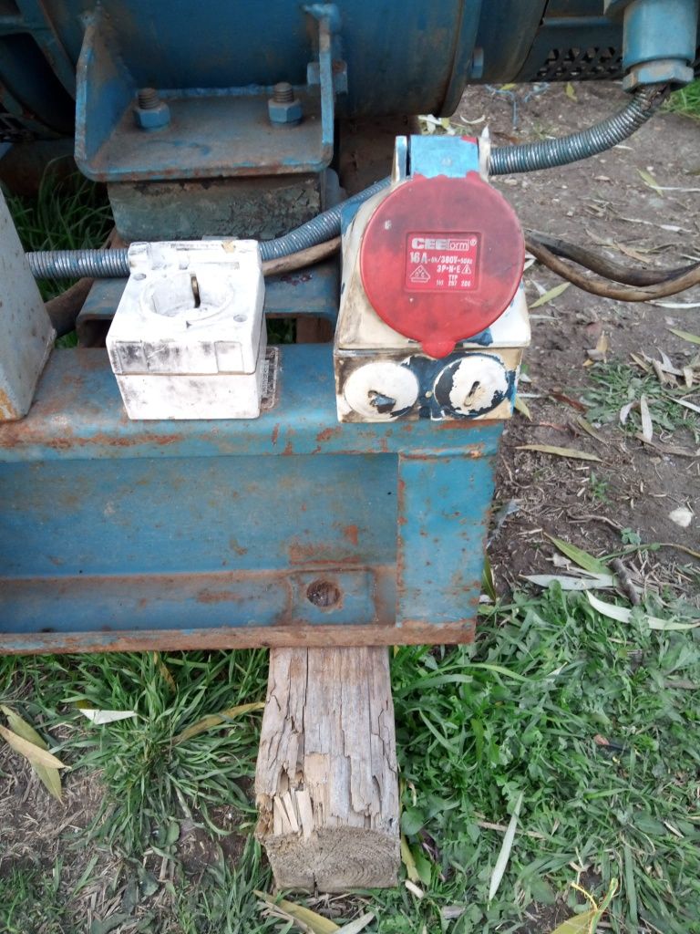 Generator trifazic 20kwa