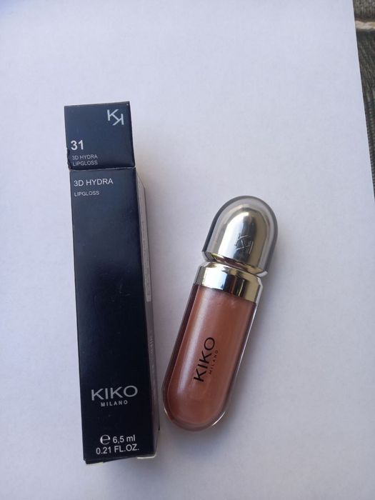 Lipgloss Kiko cu efect 3 d