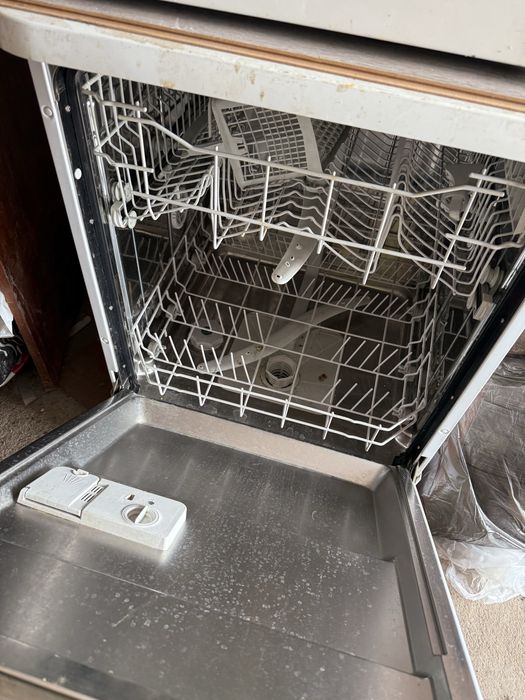 Посудомоечная машина