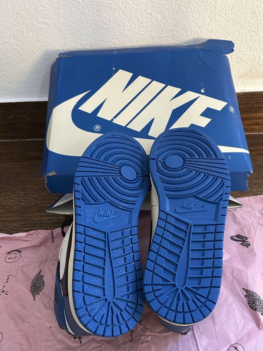 Jordan 1 high X travis scott