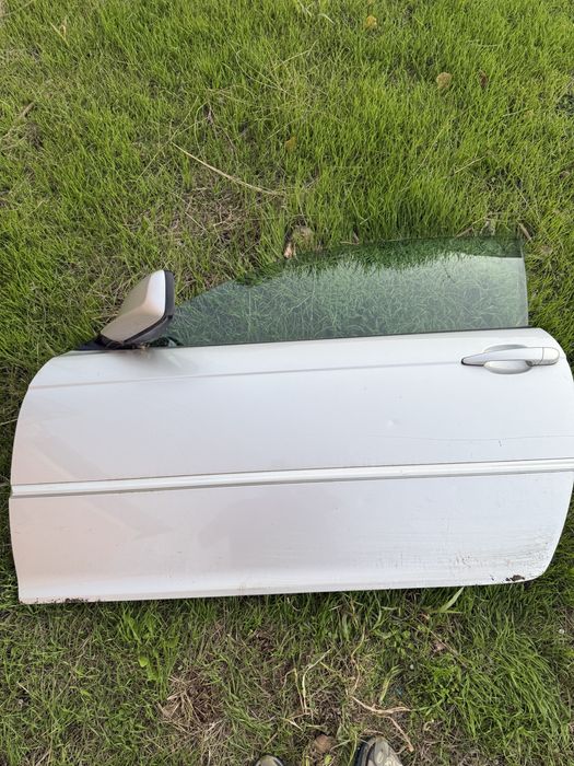 Лява врата оборудвана с ел огледало бмв е46 купе фейс