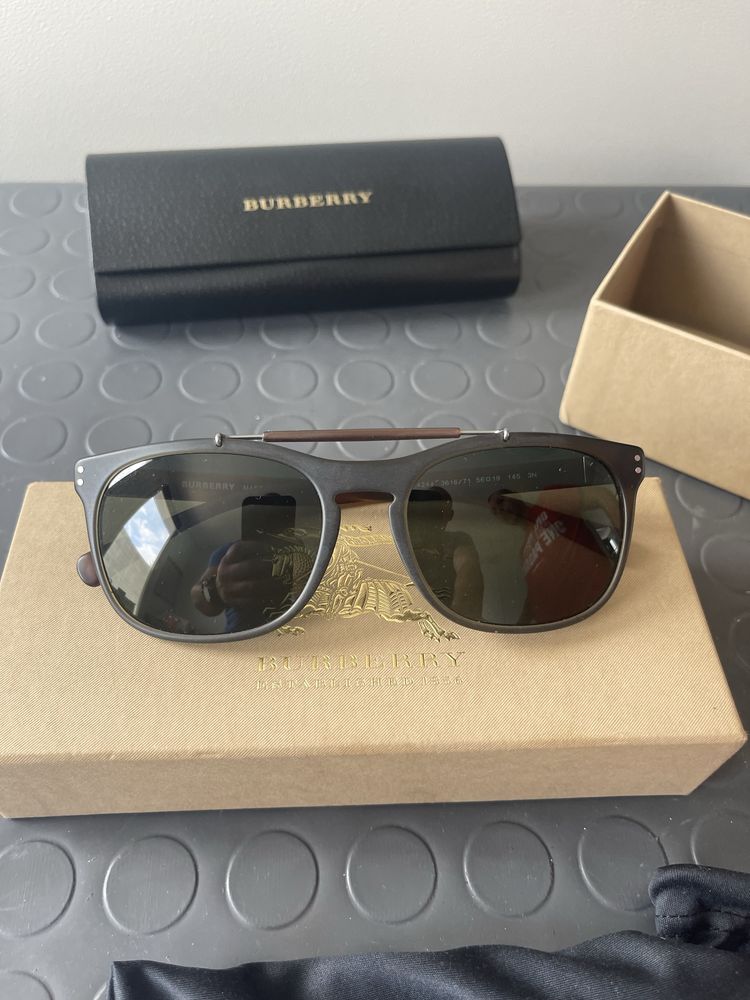 Слънчеви очила Burberry