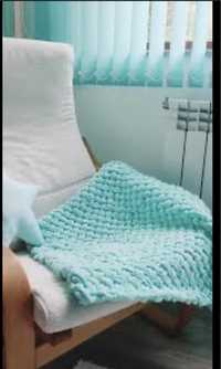 Ръчно плетени одеялца и елеци