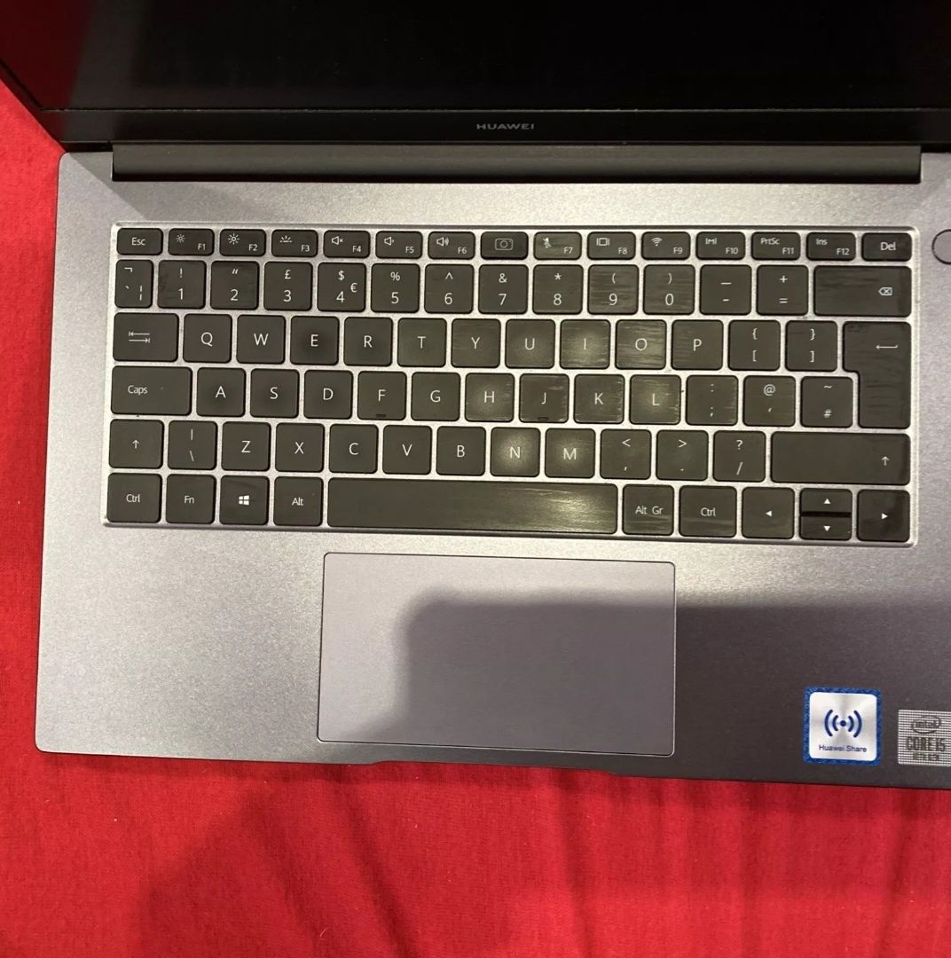 Лаптоп Huawei Matebook D14 Intel Core i5 10th Gen 8GB Ram 256GB Rom
