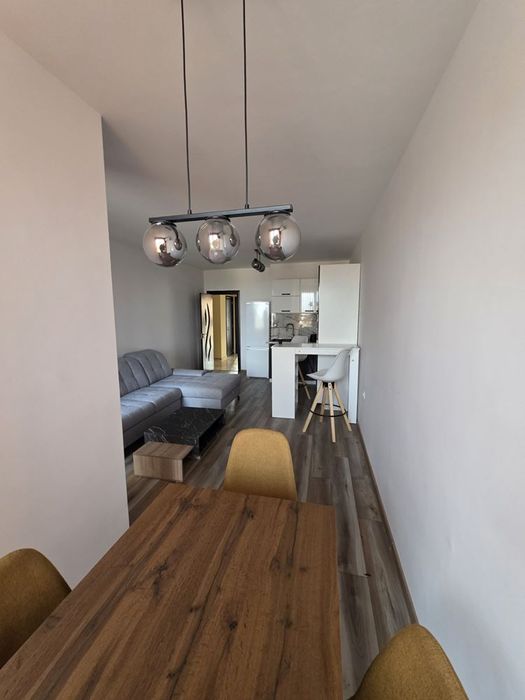 Дава се под наем Тристаен апартамент в София, Люлин 10 - 101 кв.м за 799 € - Снимка #2