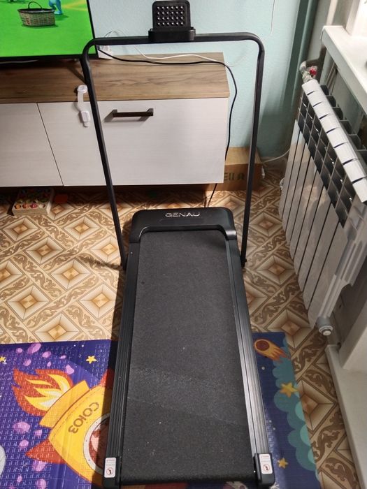 Продам беговую дорожку
