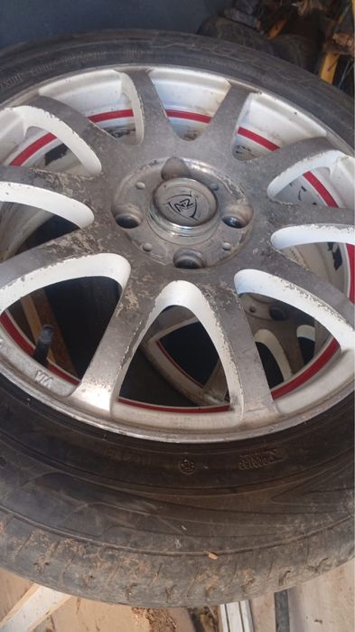 Продам диски с резиной на 15