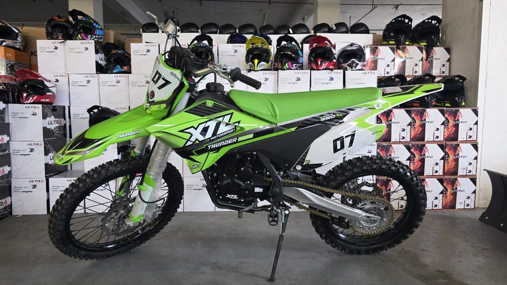 Motocross XTL 250cc Thunder 4 Timpi E-Start Nou adus din Germania