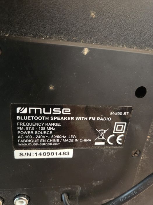 Vând boxă cu Bluetooth