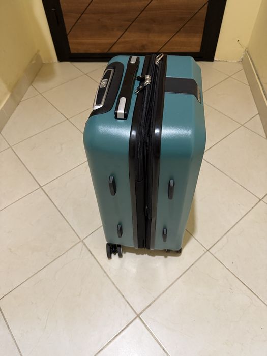 Промо - Чисто нов оригинален Samsonite куфар