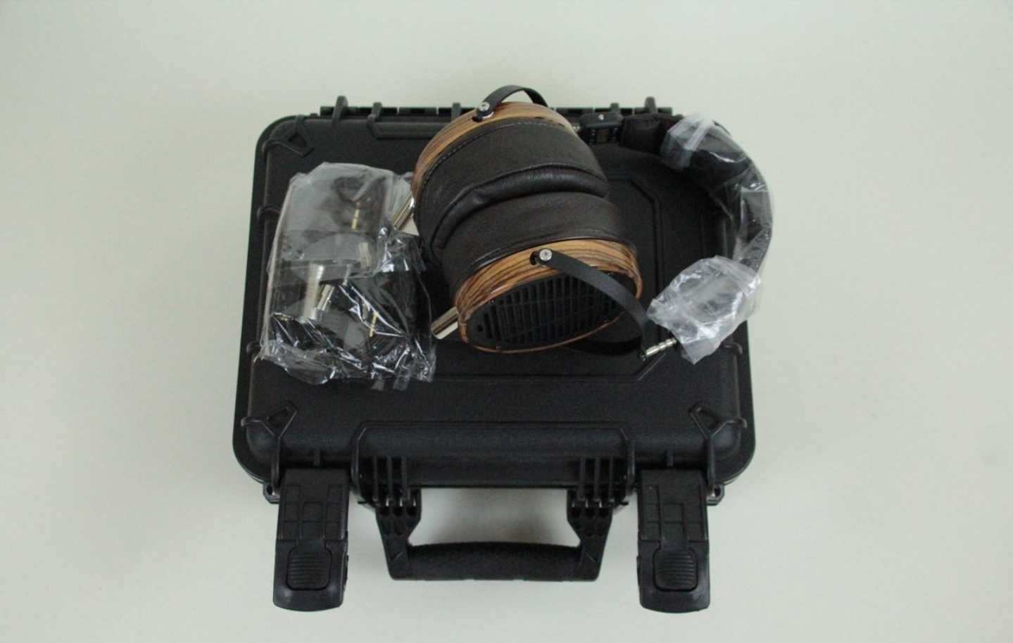 Audeze LCD 3 наушники Hi-Fi
