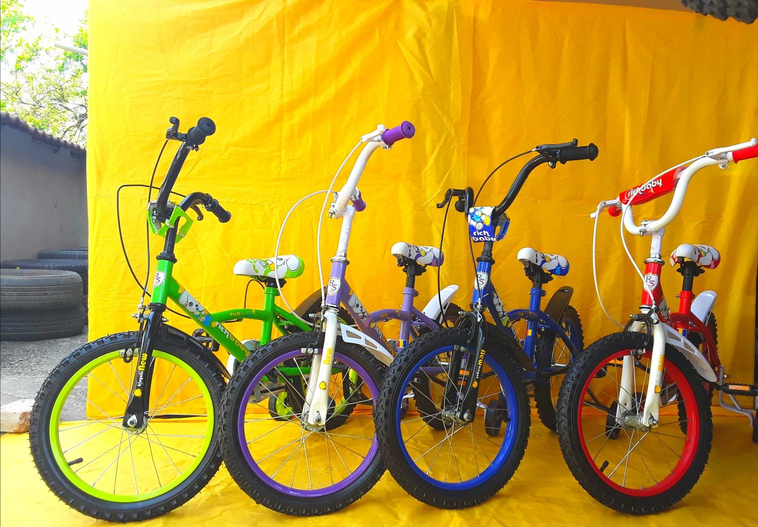 Biciclete cu roti 16 recomandată copiilor 4-7 Ani - NOUA - 390 Lei