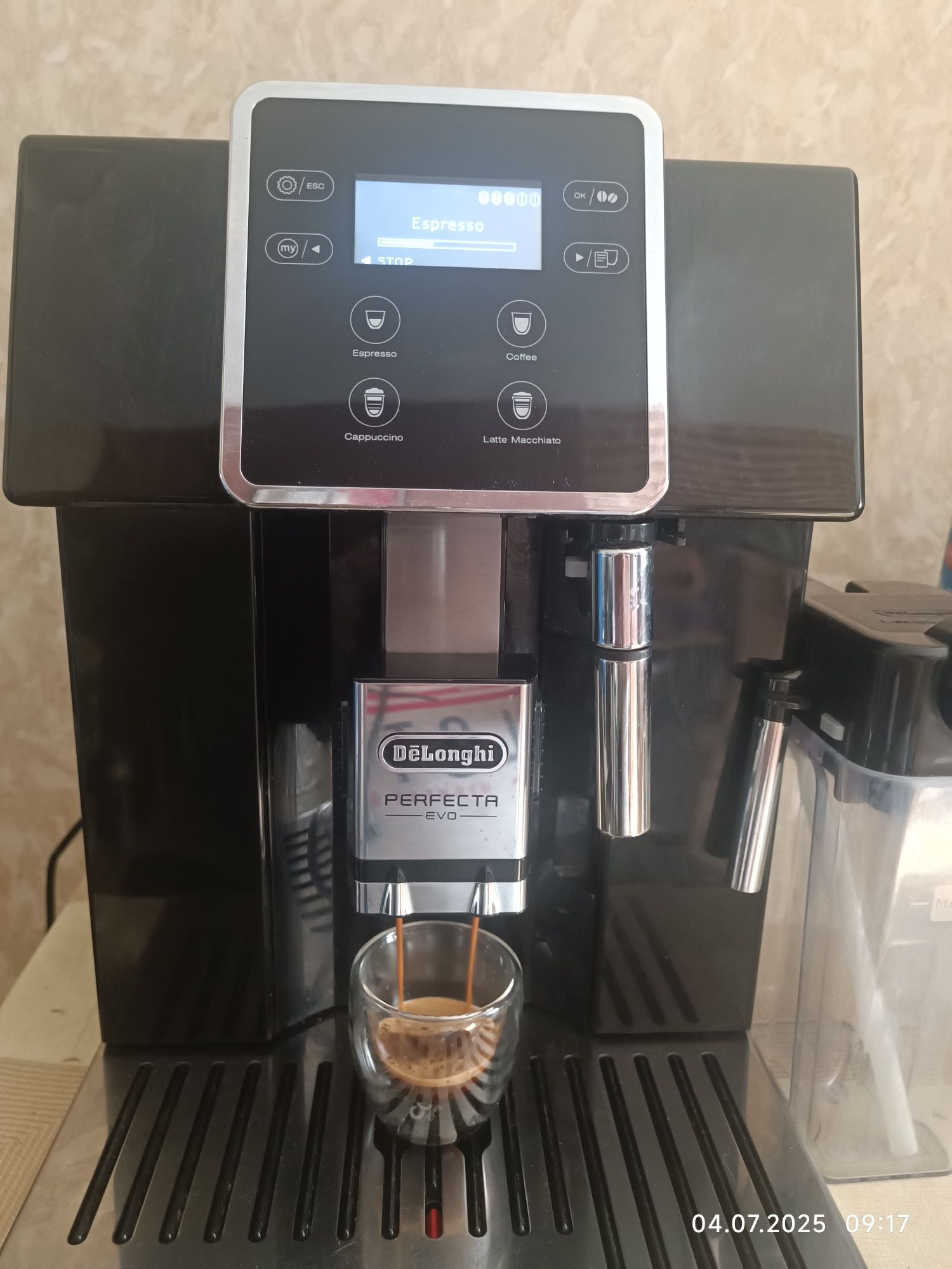 De'Longhi ESAM 420.40.B Perfecta Evo