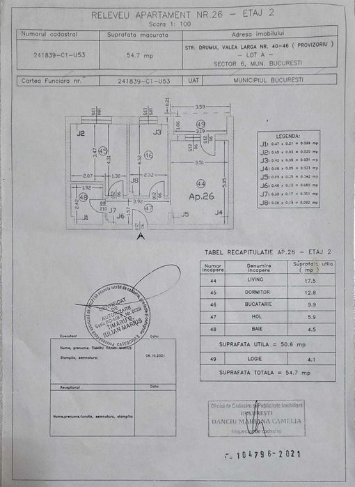 De vânzare apartament cu 2 camere si doua locuri de parcare.