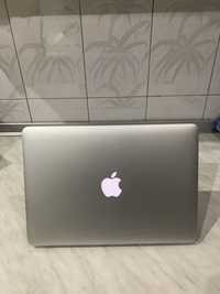 MacBook Air 13’3 inch 2017