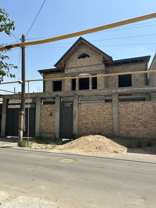 Срочно продается двухэтажный участок Трикотаж