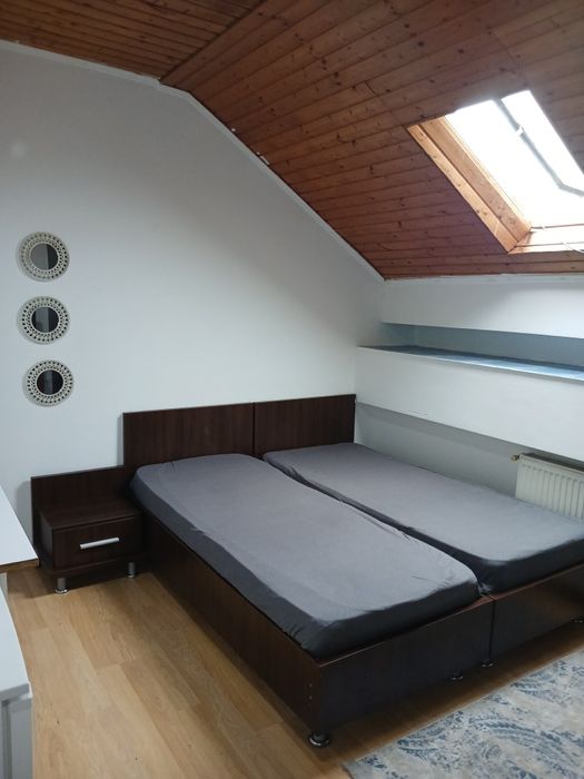 Particular închiriez garsoniera centru