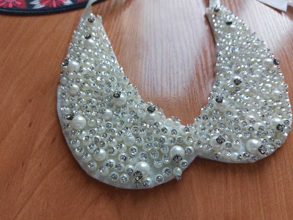 Колье-воротничок с жемчугом/Воротник из бусин/ Украшение
