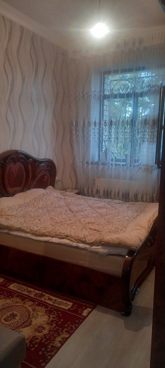 СРОЧНО продаётся 3-х комнатная квартира в Янгихаётском районе Спутник