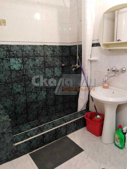 Продава се Тристаен апартамент в София, Дружба 2 - 106 кв.м за 2253 €/кв.м - Снимка #16