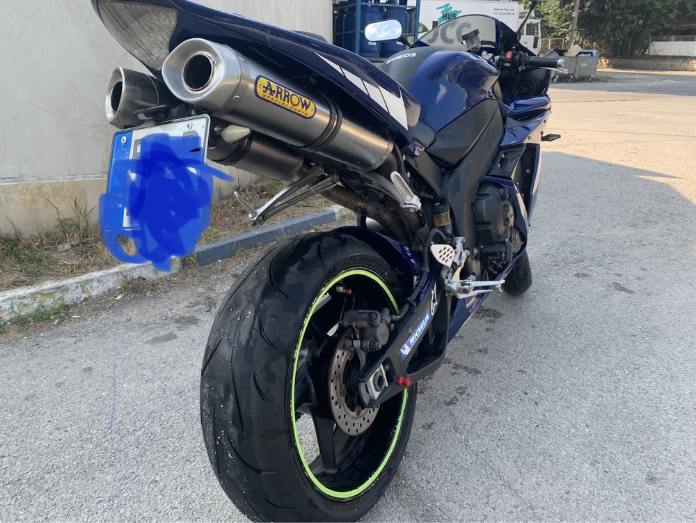 YAMAHA YZF-R1 2005 година в отлично състояние