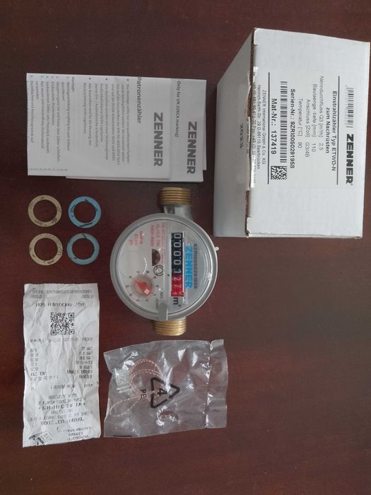 Водомер ЧИСТО НОВ,с гаранция ,,ZENNER,, Германия 1\2