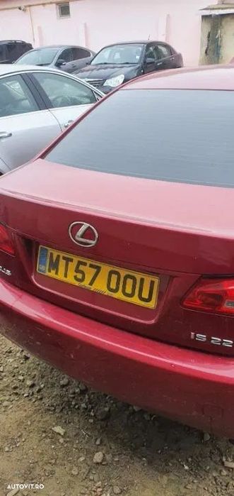 Dezmembrez Lexus IS 220 d an 2007 motor 2.2 d-cat 177 cp cod motor 2AD