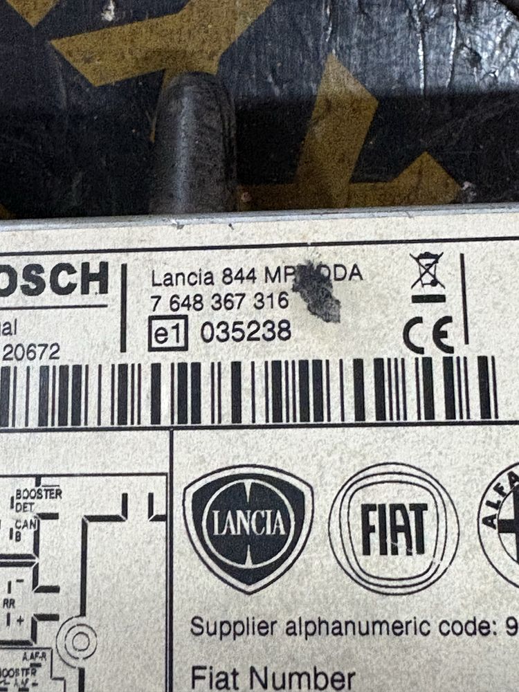 Lancia delta 2012 година радио мултимедия