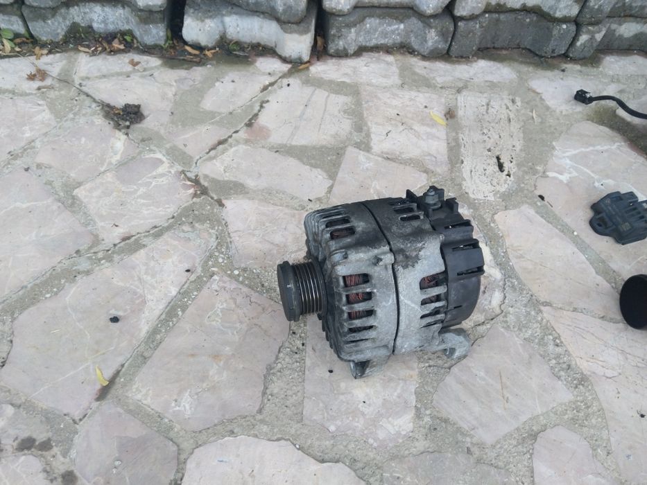 Alternator 8507624 bmw e90 f10 f30 f21 n47 2.0 diesel 184cp 143 cp