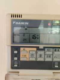 Daikin RQ125B8W1B