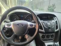 Vand Ford Focus trend 1.6 2012