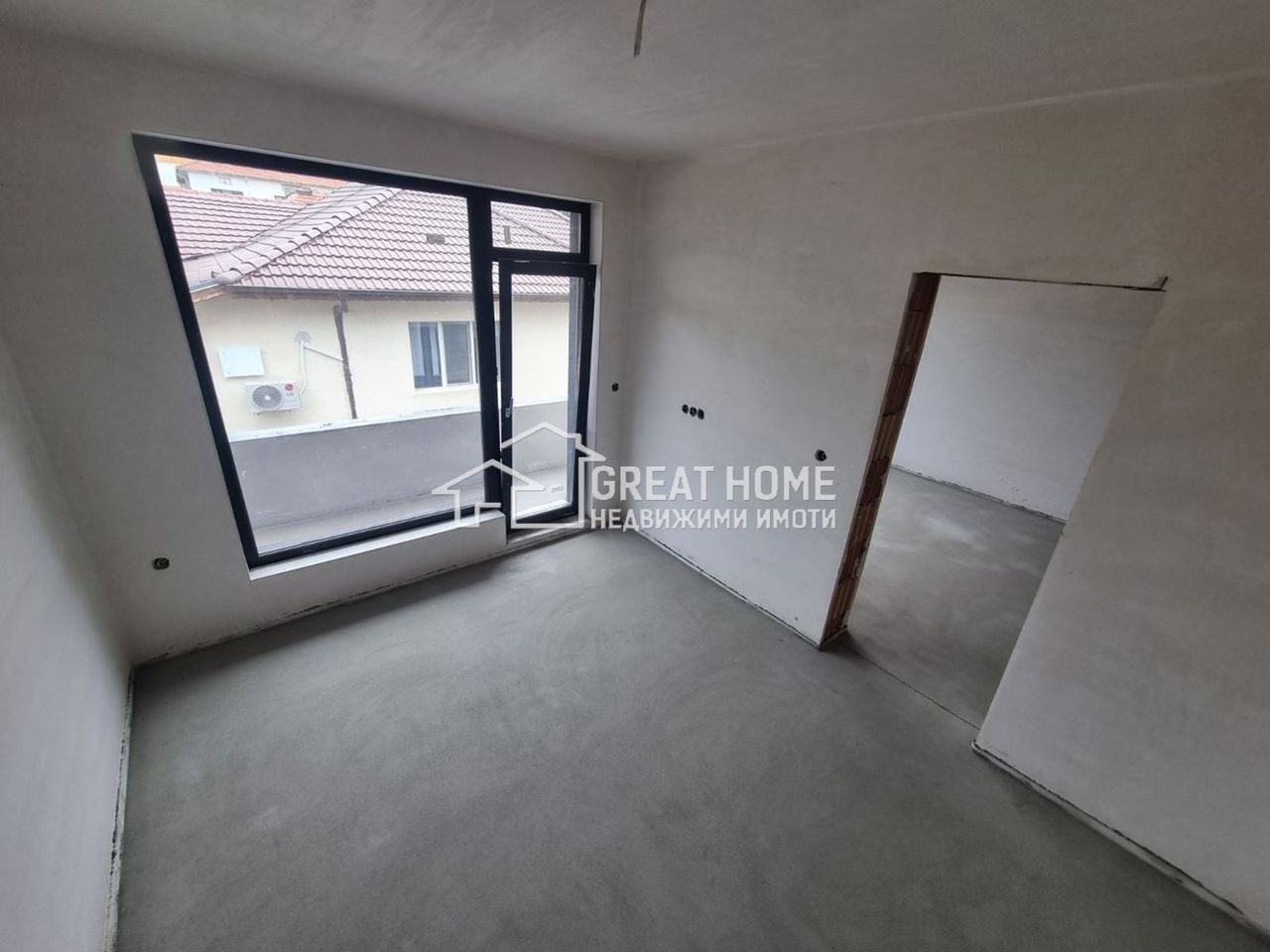 Продава се Двустаен апартамент в Търговище, Изток 1 - 64 кв.м за 1076 €/кв.м - Снимка #3