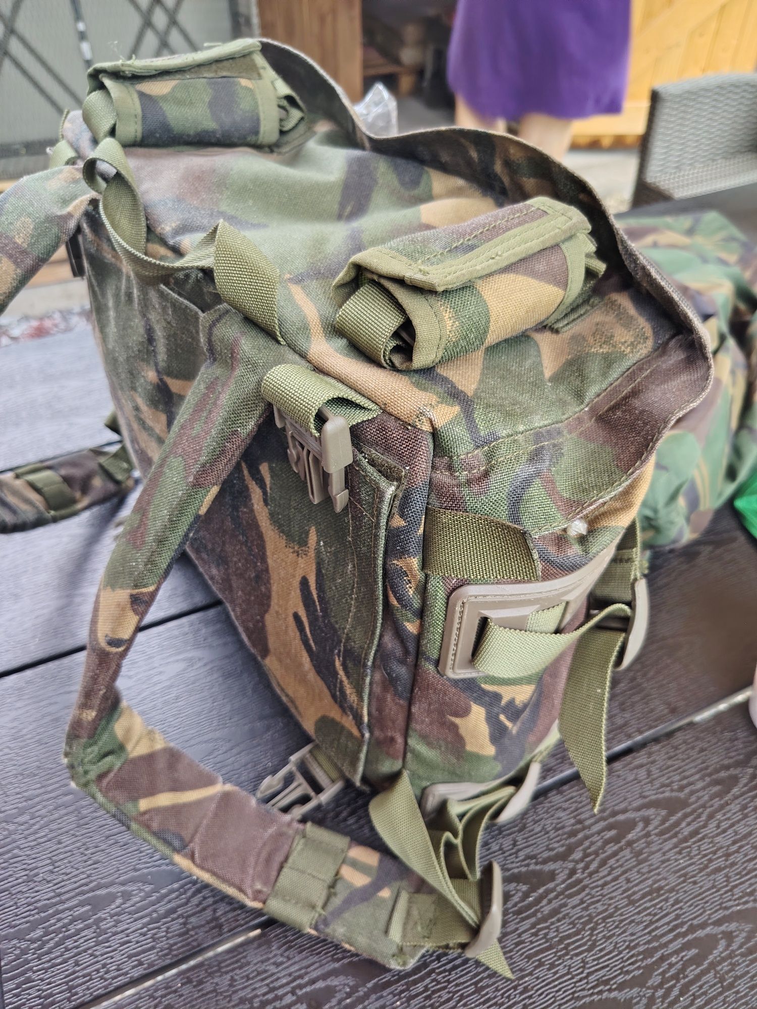 Vând ținută ripstop armata camuflaj