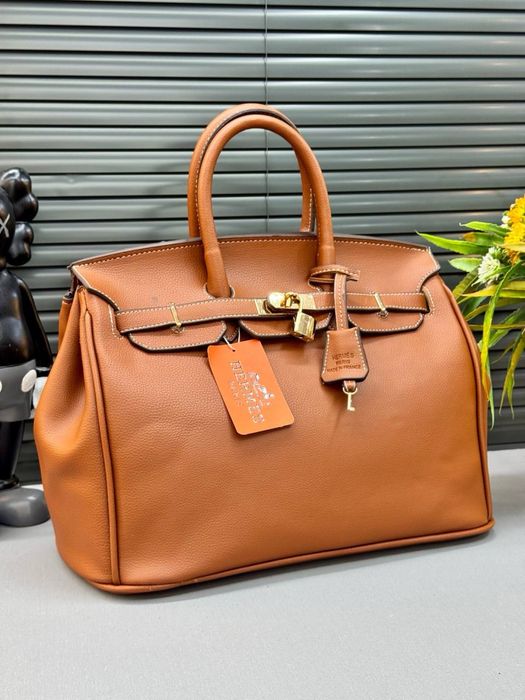 Geanta Hermes noua !!! Dimensiuni 36/30 !!!