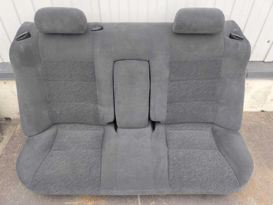 Продам Сиденье задний диван велюр Toyota Windom 20 / 21