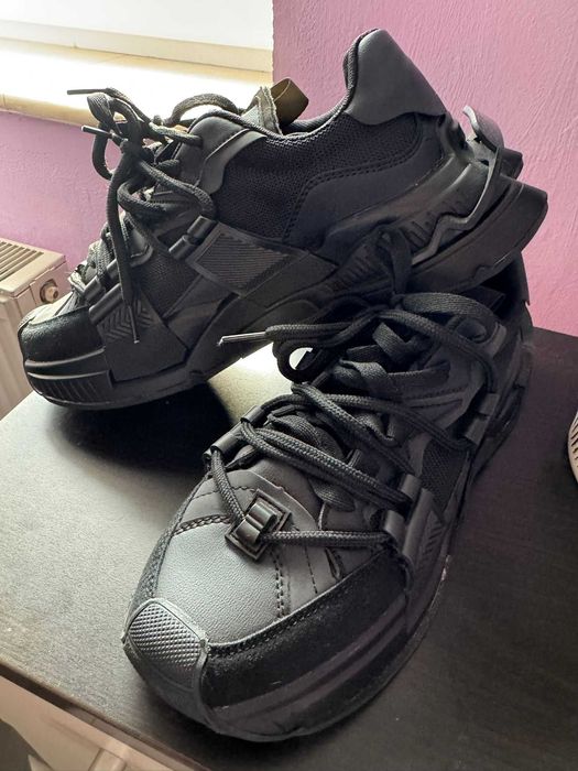 VÂND PANTOFI SPORT - CASUAL mărimea 43 - 27,5 cm – noi, nepurtati