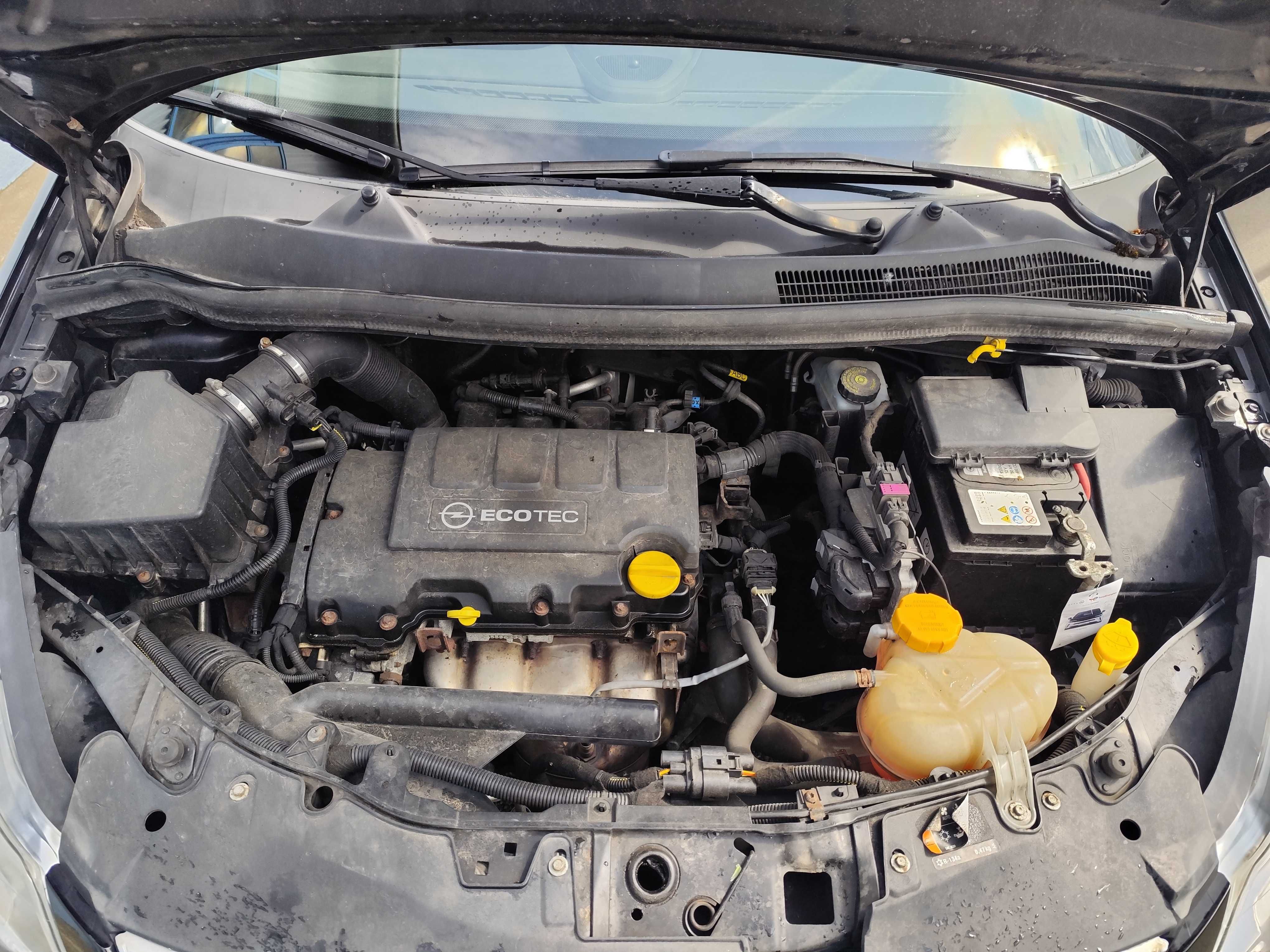 Opel Corsa D 1.4 Benzina 2011